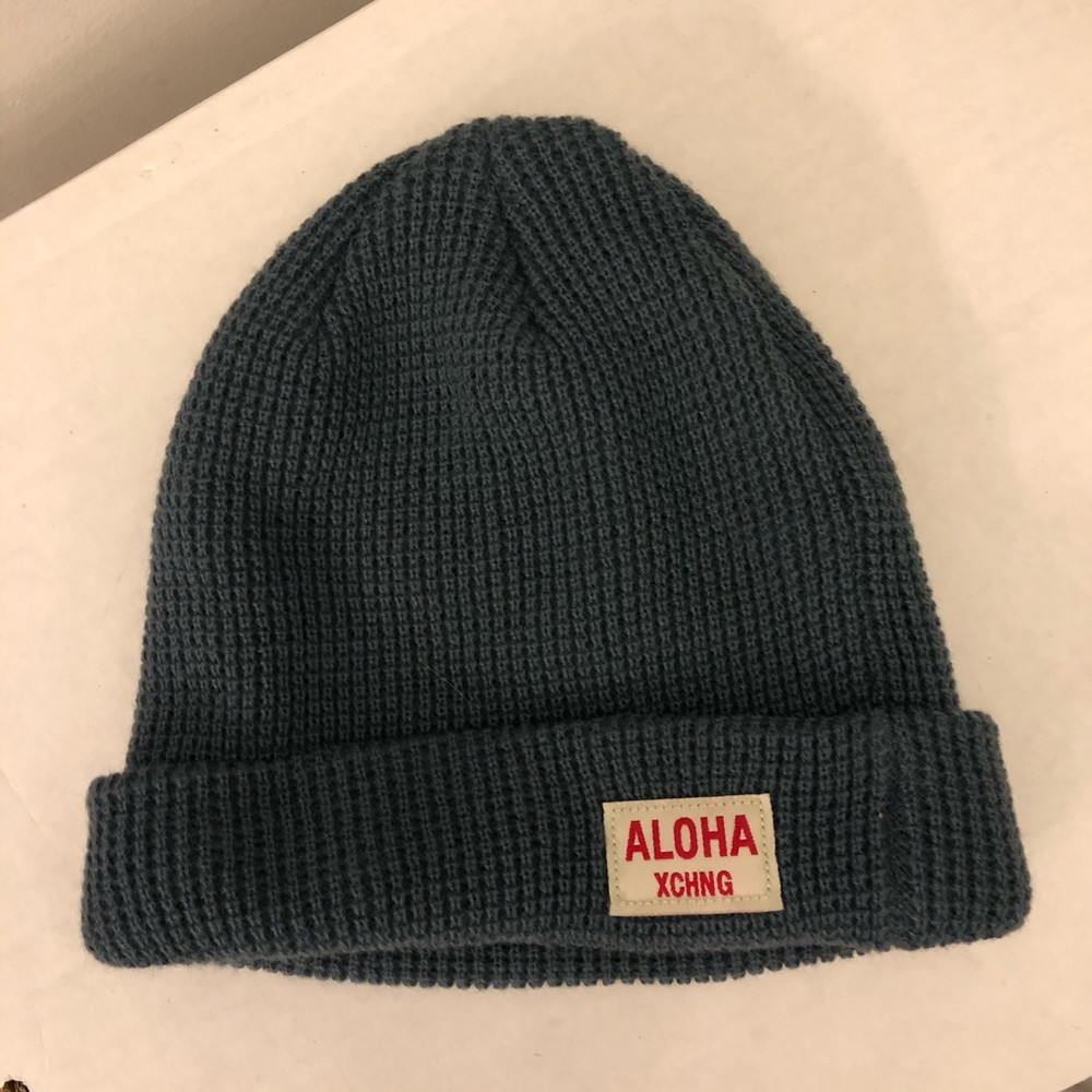 Aloha XCHNG beanie